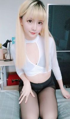 18+触摸互动游戏+黄油素直播_DVD免费在线播放